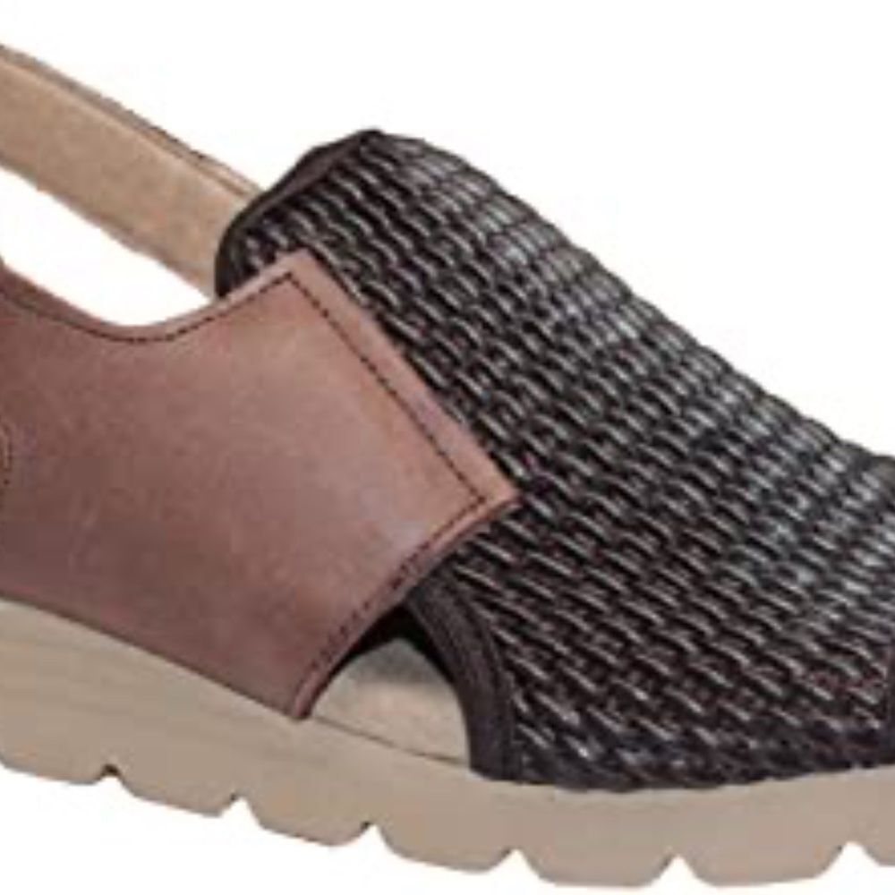 Worishofer Lacey Black And Tan Sandals‎ Sz 41/10
